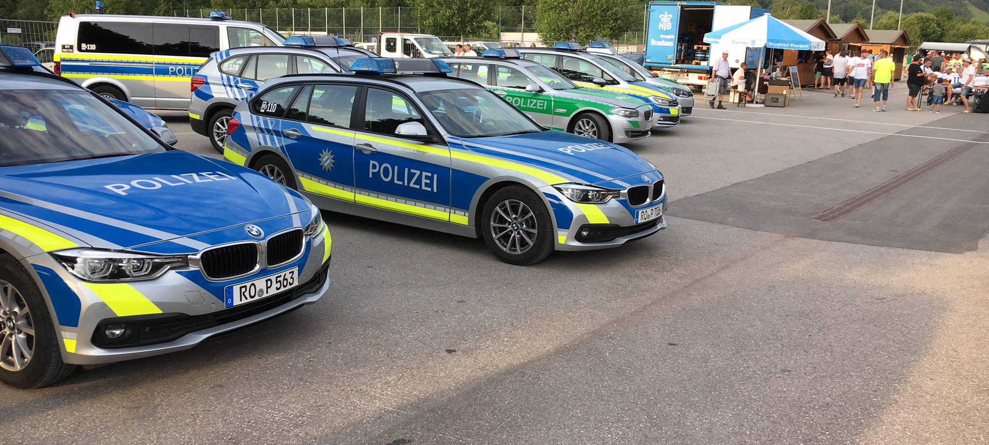 Neue Streifenwagen für Polizei